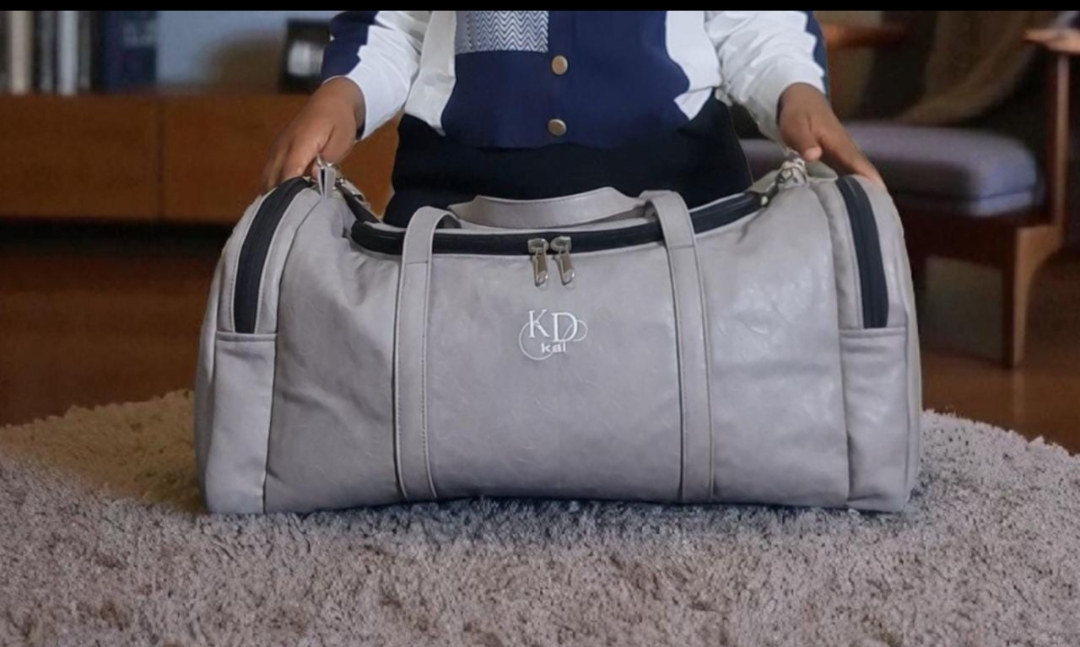 Jasiri Jumbo Travel Bag in Grey